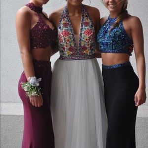 Two piece proms dress(burgundy)